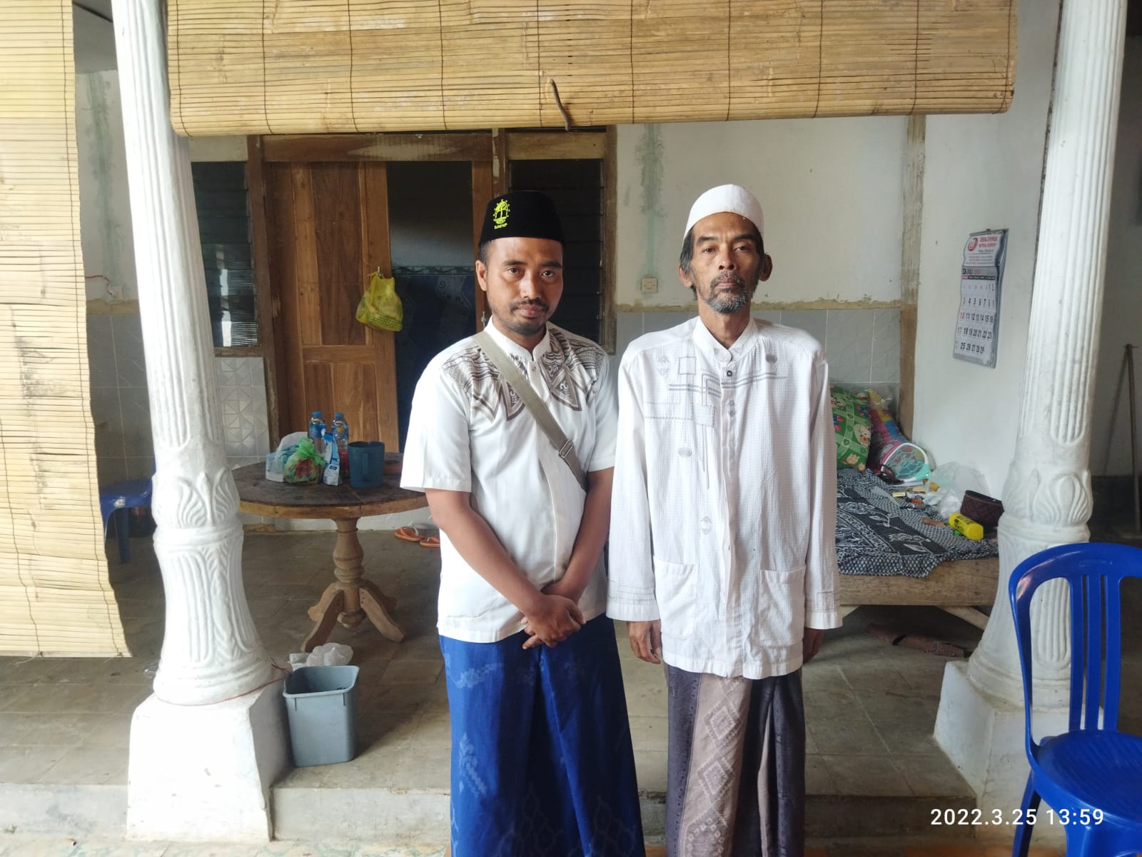 Ketua PAC Pergunu Pragaan Rahmatullah dan K. Ma’lum Ilyas, Pengasuh Ponpes Al Hayyan